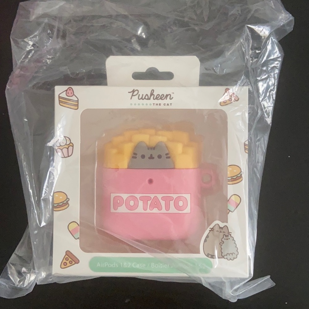 nwt! official pusheen apple airpods case
